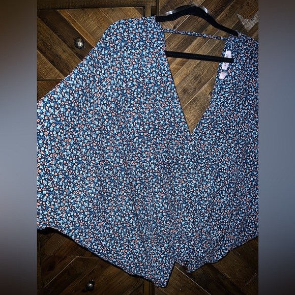 Willow and Root Top - Picture 3 of 7